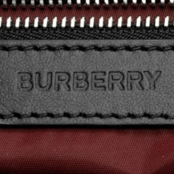 Burberry Logo Tote Bag - Picture 9 of 12